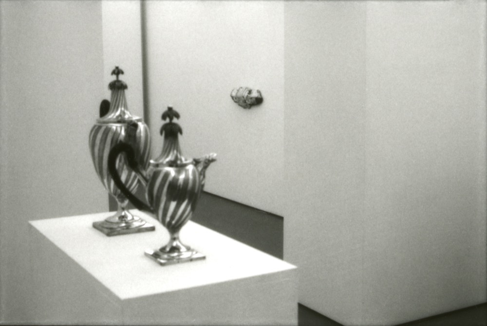 Richard Deacon & European Tea - and Coffeepots (17th - 19th Century)