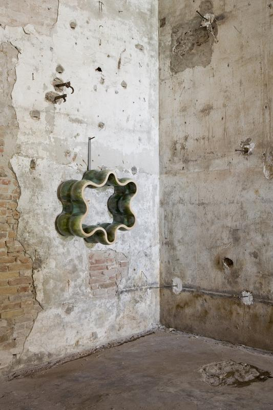 Venice Blue-Green/Spring Green/Pink And Electric Blue Traces